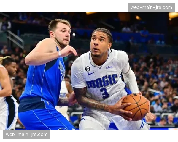 “亚历山大·沃尔卡诺夫斯基因膝伤手术，预计将休战至少九个月”